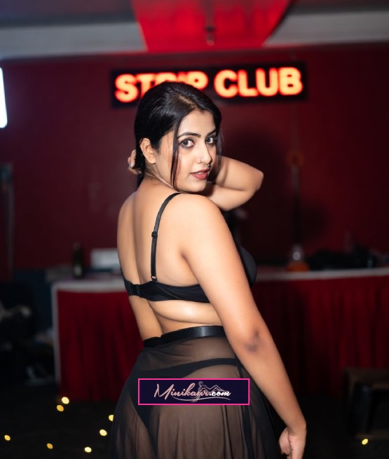 Stripper Show in Delhi Offer By Mini Kaur